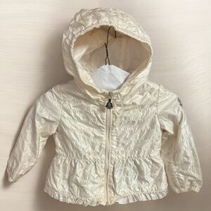 Moncler Creamy Off White NANCY GIUBOTTO Jacket Dry Cleaned Size 9-12 months